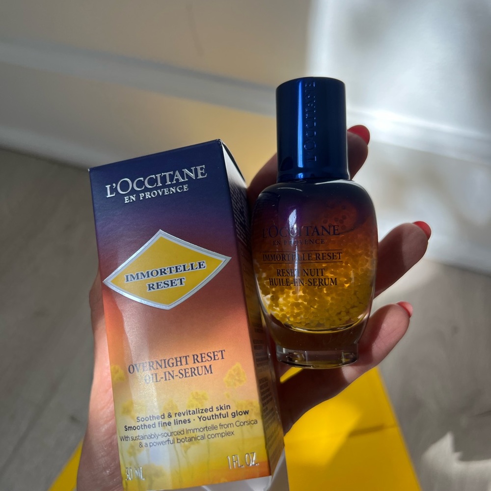OVERNIGHT RESET
OIL-IN-SERUM